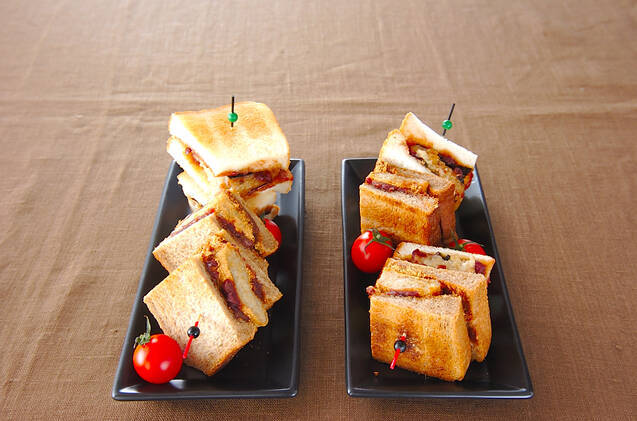 粟餅のサンドイッチ