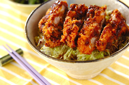 ジューシーチキンカツ丼