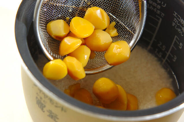 秋の定番！もち米入り栗ご飯の作り方の手順4