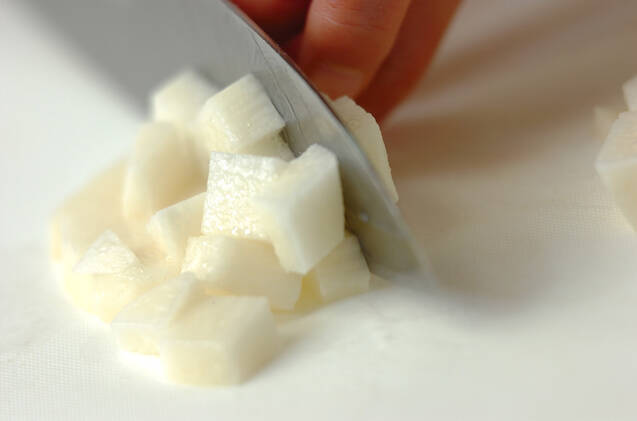 長芋のソイミルクスープの作り方の手順1