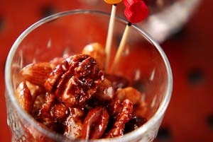 カリカリナッツ