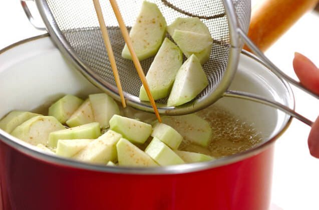 ナスのみそ汁の作り方の手順3