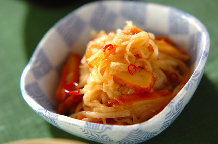 切干し大根とさつま揚げの煮物