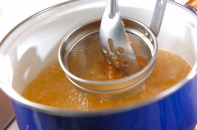 豆腐とワカメのみそ汁の作り方の手順3