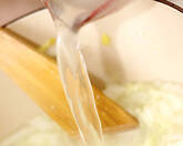 白菜と肉団子のスープの作り方4