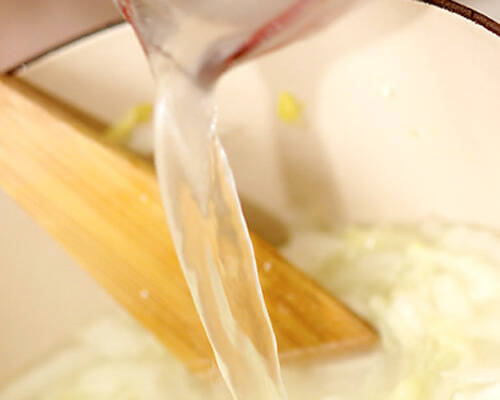 白菜と肉団子のスープの作り方の手順4