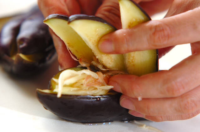 塩もみナスの作り方の手順4