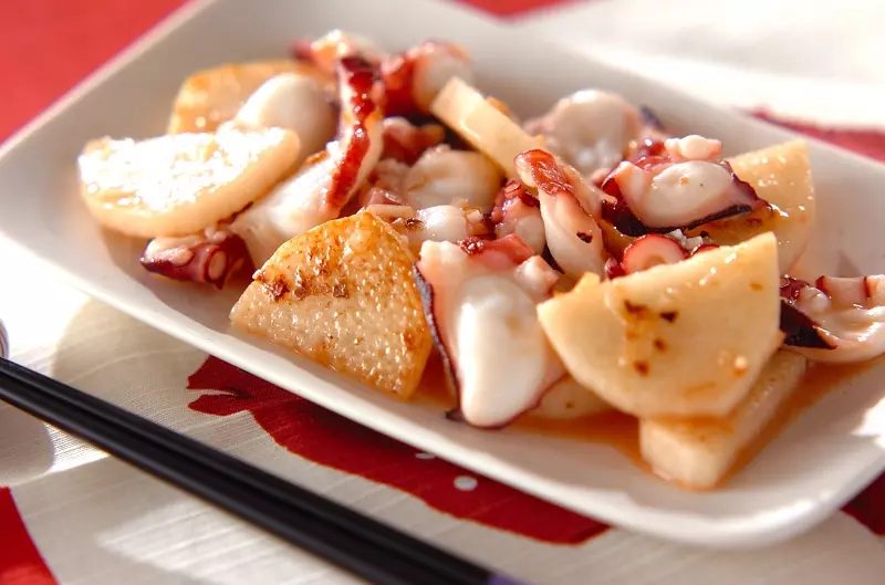 長芋とタコの塩バターソテー レシピ 作り方 E レシピ 料理のプロが作る簡単レシピ