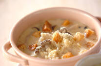 たっぷりチーズのミルクスープ