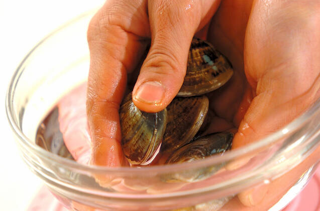 サワラのアクアパッツァの作り方の手順1