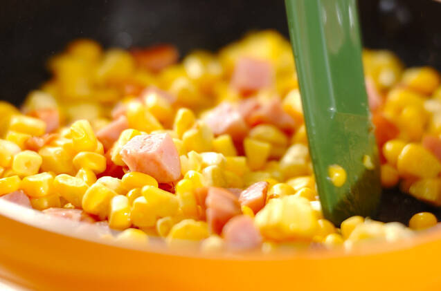 トウモロコシのオムレツの作り方の手順2