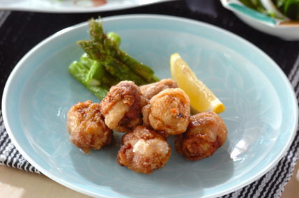 ジューシー！豚肉のから揚げ 下味をしっかり カラッと揚げる