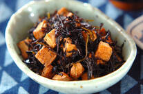 ヒジキと厚揚げの甘辛煮