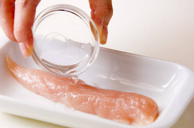 鶏ささ身とザーサイのサラダの作り方の手順1