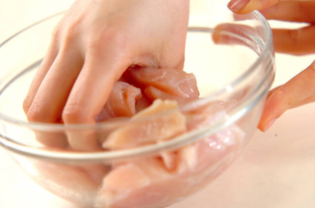 鶏むね肉の香り天ぷらの作り方の手順1