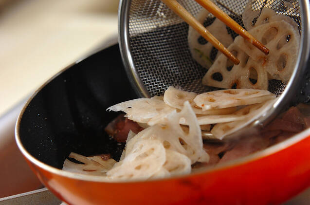 レンコンのオイスター炒めの作り方の手順4