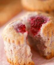 木苺のカップケーキのレシピ 作り方 E レシピ 料理のプロが作る簡単レシピ