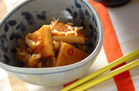 切干し大根と平天の煮物