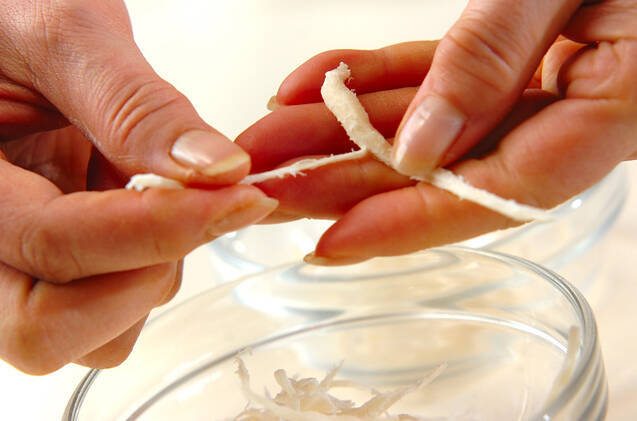 サキイカとキュウリのチーズ和えの作り方の手順1