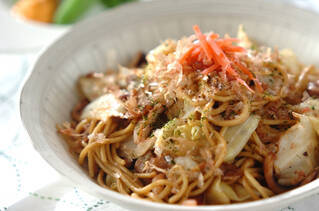 イカと豚肉入り焼きそば