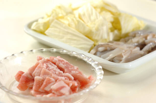 イカと豚肉入り焼きそばの作り方の手順1