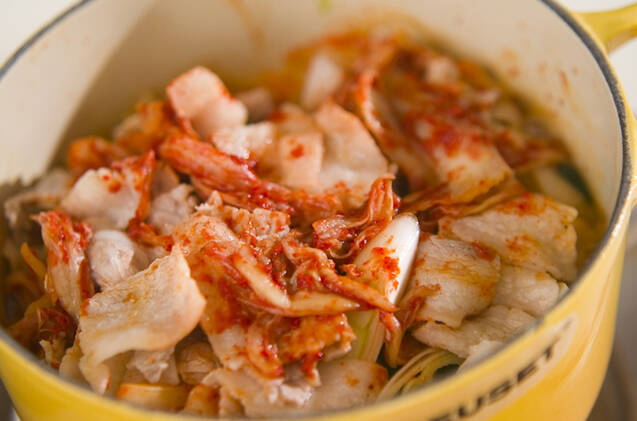 豚白菜のキムチ煮の作り方の手順3
