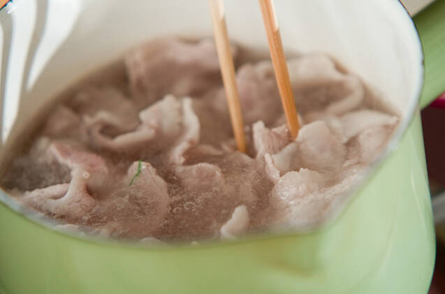 豚白菜のキムチ煮の作り方の手順2