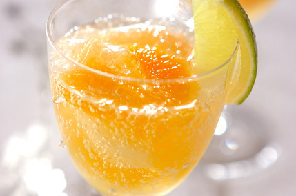 スパークリング・フルーツカクテル