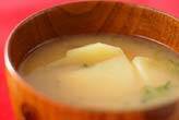 ジャガイモのみそ汁