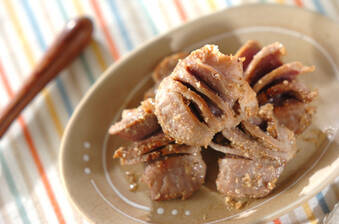 砂肝のゴマ酢和え