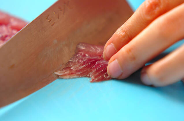 サンマの山かけの作り方の手順1