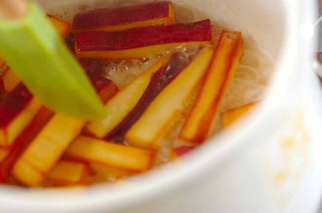 サツマイモの甘煮の作り方の手順2