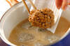 イワシつみれと納豆のみそスープ煮の作り方の手順4