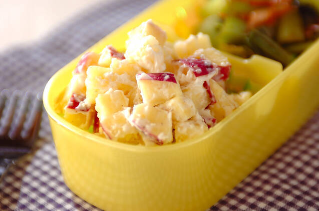 サツマイモとクリームチーズのサラダ