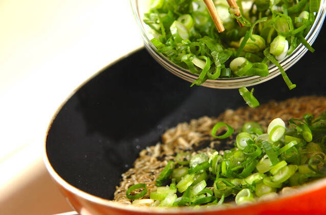 アボカドのジャコネギサラダの作り方の手順2