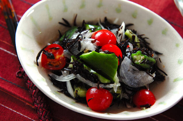 主菜に副菜に大活躍！海藻たっぷりヘルシー「海藻サラダ」のレシピ18選の画像