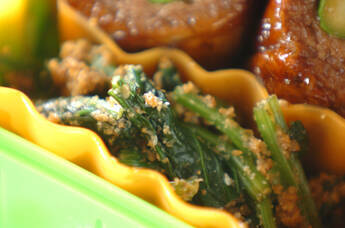 ホウレン草のゴマ和え