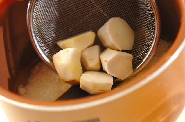ほくほく里芋とホタテのもちもち炊き込みご飯の作り方の手順4