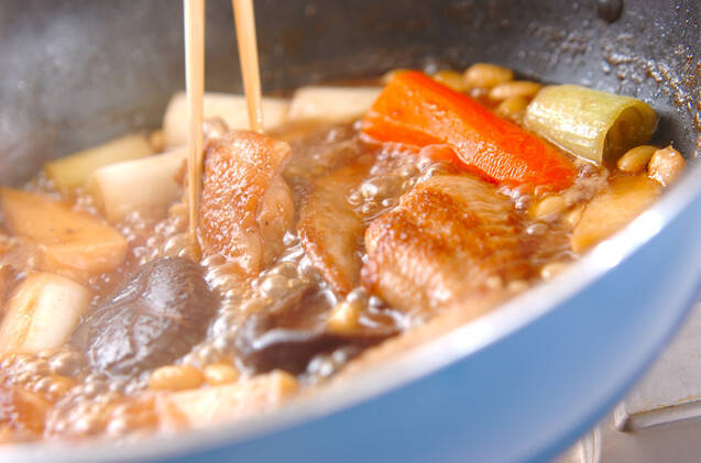 手羽先と大豆の煮込みの作り方の手順7
