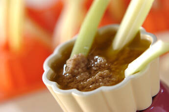 セロリスティック・バーニャカウダーソース