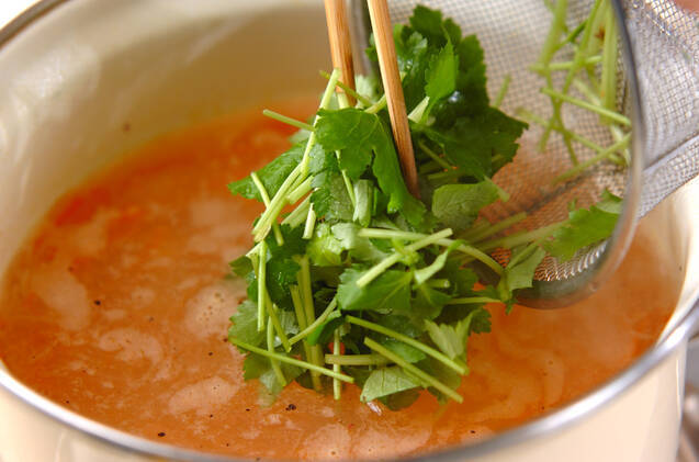 葛きり入りスープの作り方の手順5