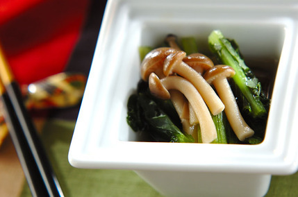 小松菜とシメジの煮浸し