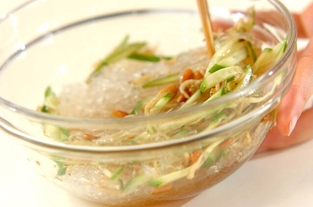 春雨とカリカリジャコのサラダの作り方の手順5