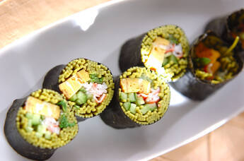 茶そば巻き寿司