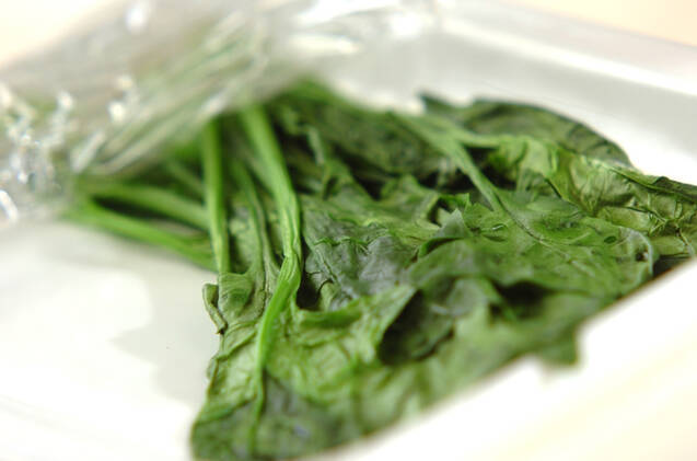 ホウレン草のおひたしの作り方の手順1