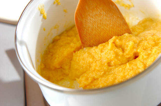 みそコーンスープの作り方の手順1