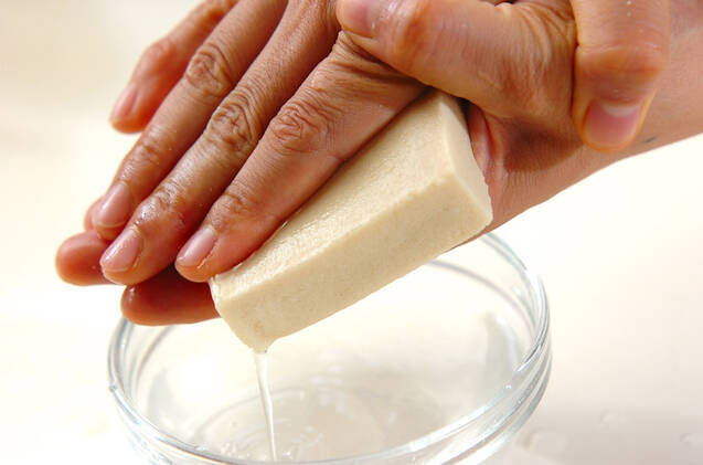 カボチャと高野豆腐の煮物の作り方の手順1