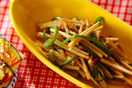 ゴボウとピーマンのジャコ炒め