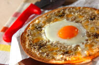 とろ～り半熟卵のピザビスマルク