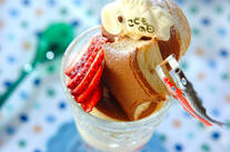 焼きケーキイチゴパフェ